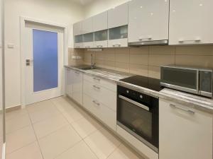 Prodej bytu 2+kk, Praha - Strašnice, Za poštou, 64 m2