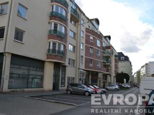 Pronájem bytu 3+kk, Praha - Žižkov, V kapslovně, 95 m2