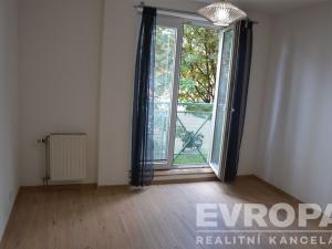 Pronájem bytu 3+kk, Praha - Žižkov, V kapslovně, 95 m2