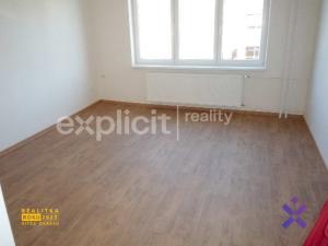 Pronájem bytu 2+1, Zlín, Dlouhá, 71 m2