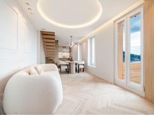 Prodej bytu 5+1, 06190 Roquebrune-Cap-Martin, Francie, 135 m2