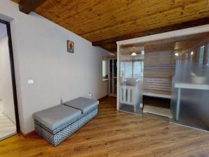 Prodej ubytování, Karlovy Vary, Zámecký vrch, 400 m2