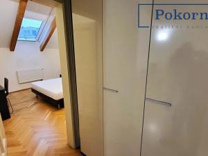 Pronájem bytu 2+kk, Praha - Nové Město, Hálkova, 52 m2