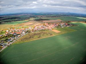 Prodej pozemku pro bydlení, Slaný, 827 m2