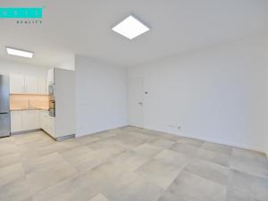 Pronájem bytu 2+kk, Olomouc - Slavonín, Bryksova, 62 m2