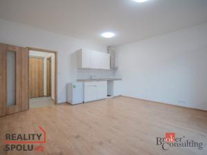 Prodej bytu 1+kk, Praha - Chodov, Klapálkova, 32 m2