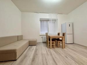 Pronájem bytu 2+kk, Praha - Strašnice, Nad olšinami, 50 m2