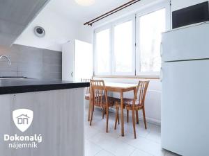 Pronájem bytu 2+1, Praha - Krč, Olbrachtova, 52 m2