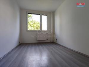 Prodej bytu 2+kk, Kamenice, Sídliště II, 44 m2