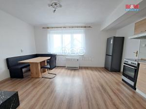 Pronájem bytu 2+kk, Chyšky, 70 m2