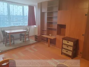 Pronájem bytu 2+kk, Praha - Smíchov, 51 m2