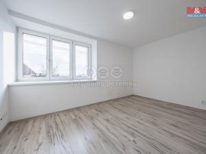 Pronájem bytu 4+kk, Sedlčany, Nademlýnská, 90 m2