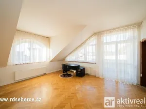 Prodej vily, Praha - Šeberov, K Hrnčířům, 1093 m2