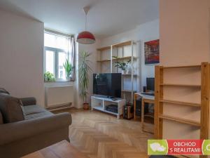 Pronájem bytu 2+kk, Praha - Holešovice, U Uranie, 36 m2