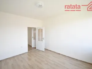 Pronájem bytu 2+1, Chomutov, Spořická, 50 m2