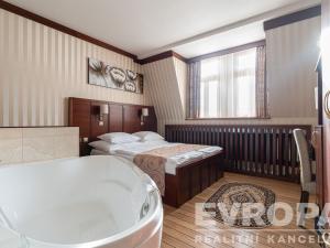 Prodej ubytování, Karlovy Vary - Rybáře, Slepá, 1015 m2