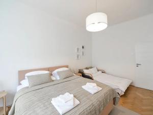 Prodej bytu 2+kk, Praha - Nové Město, Školská, 38 m2