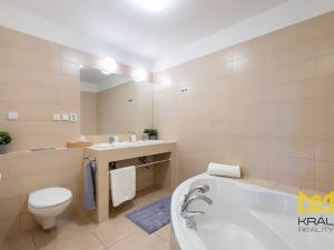 Prodej bytu 3+kk, Praha - Strašnice, Názovská, 89 m2