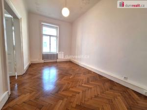 Pronájem kanceláře, Praha - Malá Strana, Plaská, 102 m2