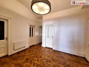 Pronájem kanceláře, Praha - Malá Strana, Plaská, 102 m2