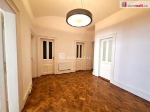 Pronájem kanceláře, Praha - Malá Strana, Plaská, 102 m2
