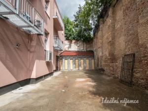 Pronájem bytu 2+kk, Praha - Libeň, Sokolovská, 66 m2