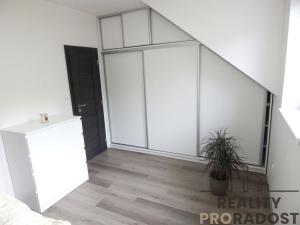 Prodej bytu 3+kk, Slaný, Na Chmelnici, 92 m2