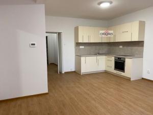 Pronájem bytu 2+kk, Kadaň, Mírové náměstí, 52 m2