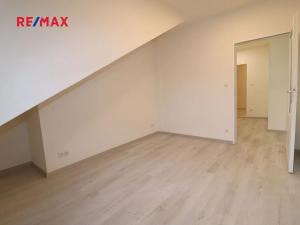 Pronájem bytu 2+kk, Praha - Žižkov, Viklefova, 60 m2