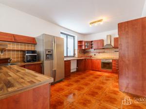 Prodej rodinného domu, Sokolov - Vítkov, 230 m2