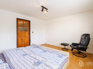 Prodej rodinného domu, Sokolov - Vítkov, 230 m2