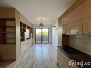 Pronájem bytu 2+kk, Slatina, 52 m2