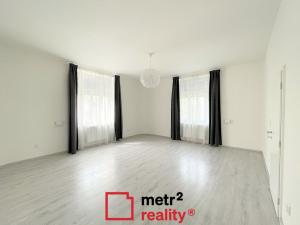 Pronájem bytu 1+1, Olomouc, Dobrovského, 50 m2