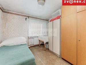 Prodej obchodního prostoru, Lutonina, 750 m2