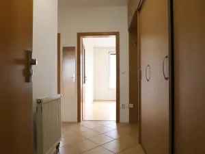 Pronájem bytu 2+kk, Praha - Strašnice, Počernická, 56 m2