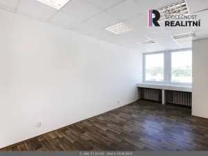 Pronájem kanceláře, Zlín, Kvítková, 82 m2