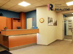 Pronájem kanceláře, Zlín, Kvítková, 82 m2