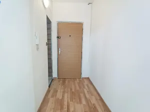 Pronájem bytu 1+1, Chomutov, Kyjická, 35 m2