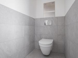 Pronájem bytu 4+kk, Praha - Záběhlice, Choceradská, 82 m2