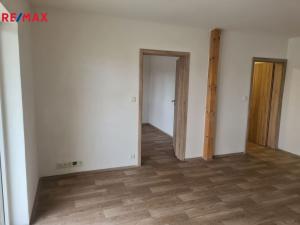 Pronájem bytu 2+kk, Pelhřimov, Krasíkovická, 42 m2