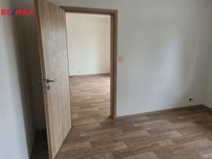 Pronájem bytu 2+kk, Pelhřimov, Krasíkovická, 42 m2