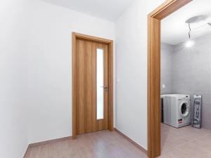 Pronájem bytu 2+kk, Praha - Vysočany, Moravcových, 60 m2