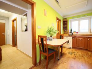 Prodej bytu 3+1, Kaplice, Bezručova, 71 m2