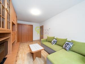 Pronájem bytu 2+1, Milovice - Mladá, Komenského, 56 m2