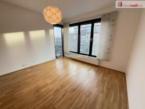 Pronájem bytu 2+kk, Praha - Vinohrady, Korunní, 68 m2