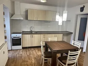 Pronájem bytu 2+kk, České Budějovice, Skuherského, 56 m2