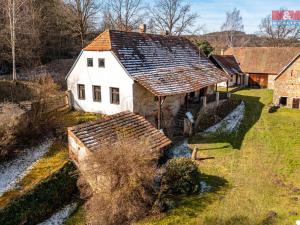 Prodej rodinného domu, Nerestce - Horní Nerestce, 200 m2