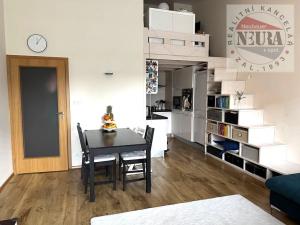 Prodej bytu 2+kk, Praha - Velká Chuchle, Mrkosova, 52 m2