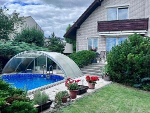 Prodej rodinného domu, Praha - Suchdol, Armádní, 400 m2