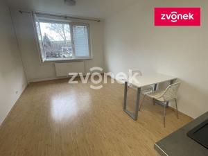 Pronájem bytu 1+kk, Zlín, Javorová, 28 m2